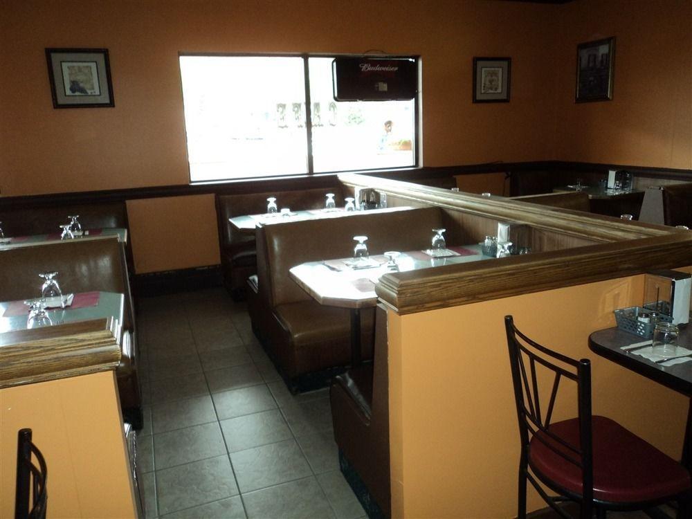 Oasis Hotel Cache Creek Bagian luar foto